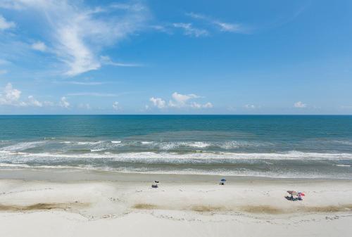 Surf Racquet Corner Unit Best Views in Building ~ SR701 detail