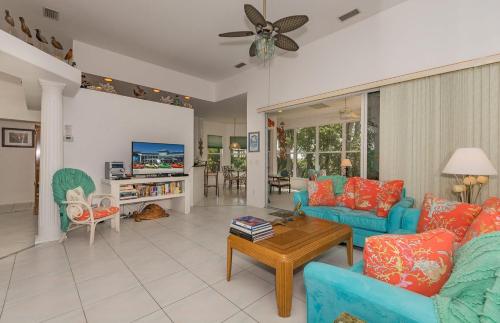 A Bird Lover & Fisherman's Dream Home – New Smyrna Beach, FL