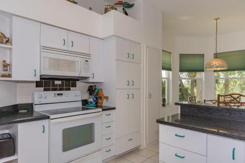A Bird Lover & Fisherman's Dream Home – New Smyrna Beach, FL