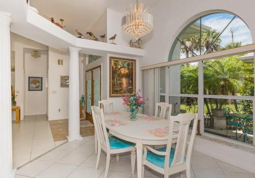 A Bird Lover Fishermans Dream - 4450 Saxon in Edgewater, USA