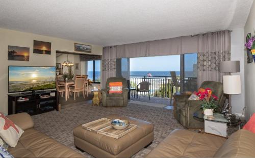 Errol-by-the-Sea 417 - Fantastic ocean and pool views in Edgewater, USA