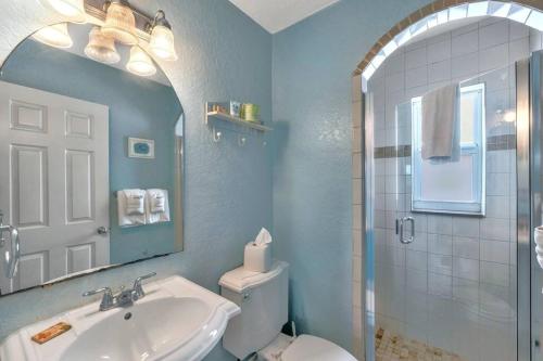 Beachy Suite 9 in Clearwater Beach, USA
