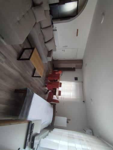 Lane Apartmani in Veternicka Rampa