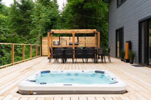 Iekārtas, Les Petits Chalets in Val-des-Lacs (QC)