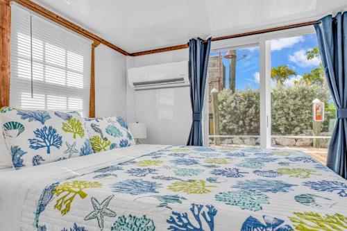 Aqua Lodges at 47th Street in Marathon, USA