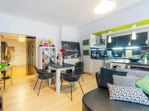 Luxe Serene Residence, Brussels (photo 6)