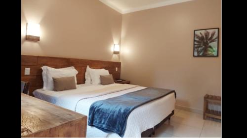 Super Deluxe Double or Twin Room image 10
