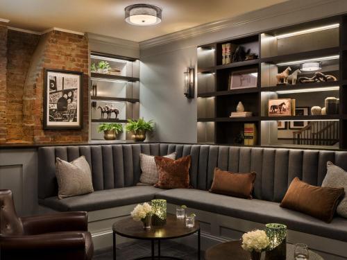 1313 West Luxury Boutique Hotel - image 7
