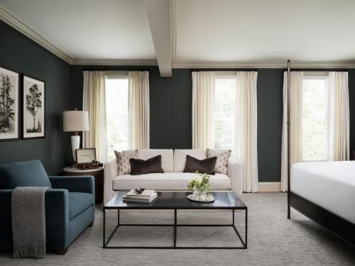 1313 West Luxury Boutique Hotel - image 8