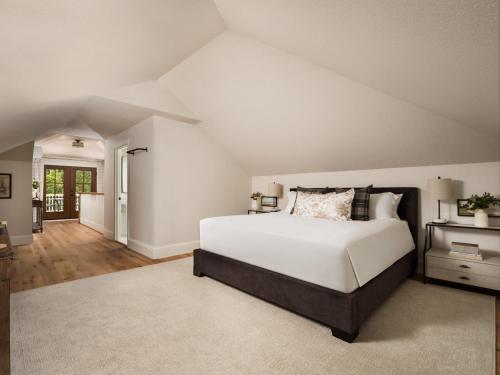 1313 West Luxury Boutique Hotel - image 13