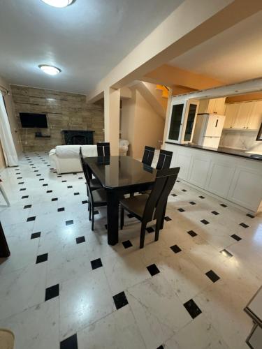 Mani Spot in Almiro in Kyparissos