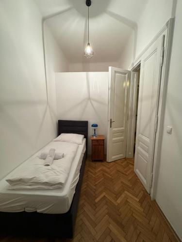 Centrally-Located authentic apartment, Vídeň (fotografie 6)