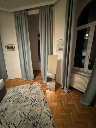Centrally-Located authentic apartment, Vídeň (fotografie 5)
