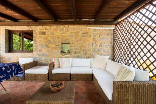 Oprema, North Sardinia Retreats Stazzo Liccia Barria - villa con piscina in Bilianu Saldu