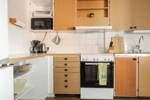 Two floors one bedroom apt next to the wall