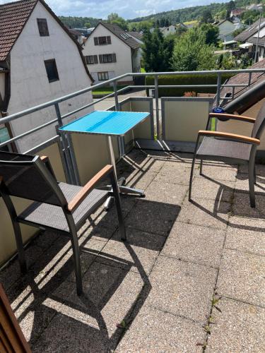Schwarzwald-Luft 3,5 Zimmer 90qm mit Doppelgarage in Althengstett