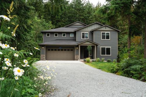 . North Cascades Escape- spacious 5-bedroom, family friendly, AC, WiFi