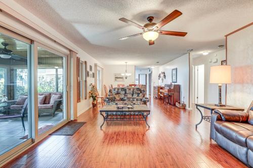 Lakefront Frostproof Vacation Rental with Beach! in Frostproof, USA