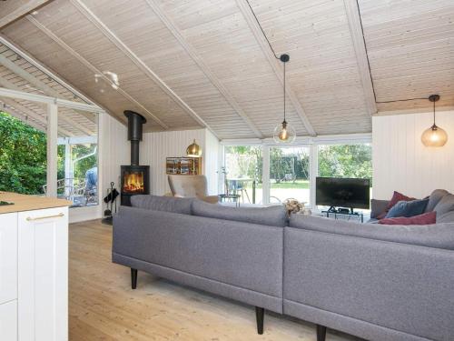 Comoditats, 8 person holiday home in Juelsminde-By Traum in Juelsminde