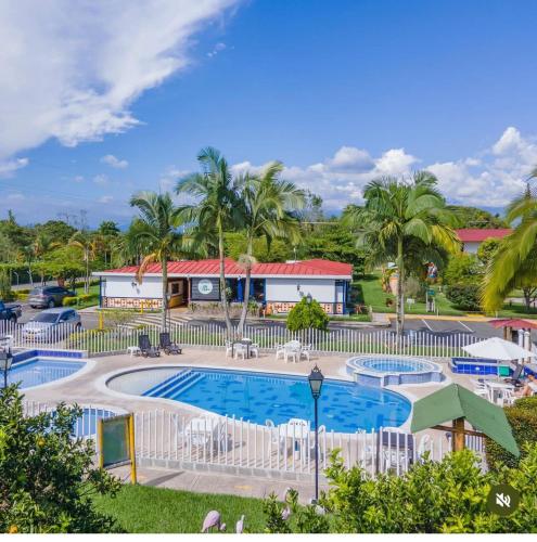 ทัศนียภาพ, Hotel Campestre La Aldea Cabaña Pijao (Hotel Campestre La Aldea Cabana Pijao) in มอนเตเนโกร