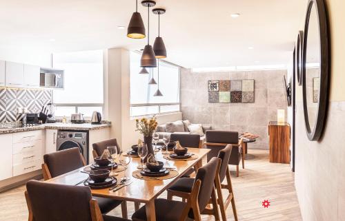 Kitchen, Kukun Grand Chapultepec in Major Tower-Pink zone