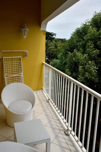 Appartement charmant à Le Gosier avec vue sur la mer 110 m² - image 14