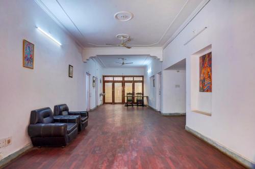 Flagship Hotel Heaven Inn