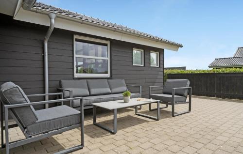 Exterior view, Gorgeous Home In Tarm With Kitchen in Hemmet
