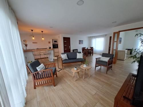 Ventanas de la Patagonia - Esquel