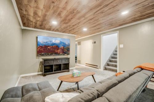 The Foote Hills Central Location Dog Friendly in Colorado Springs, USA
