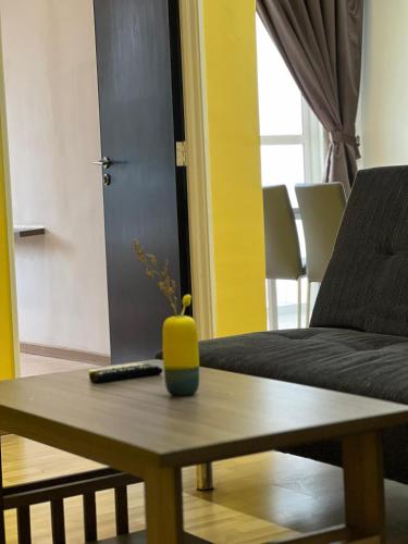 Teamwork Melaka - Entire Studio Apartment in Ayer Keroh Teamwork Melaka - Entire Studio Apartment in Ayer Keroh