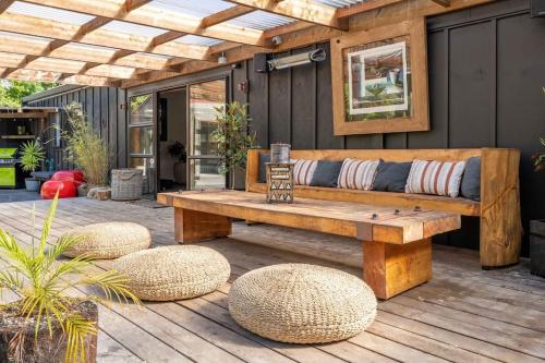 Isness - Your Haven on Hautere in Tehoro