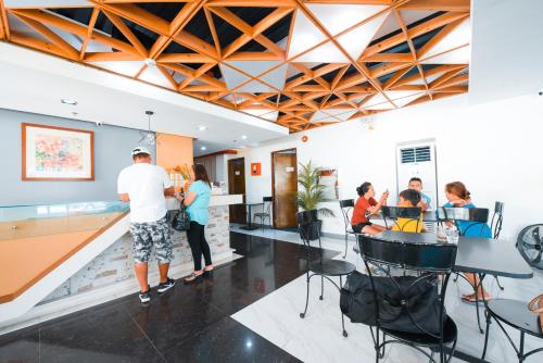 Lobby, Travelbee Fuente Inn in Cebu