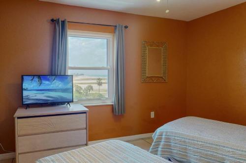 501 - South Beach Condos - image 29