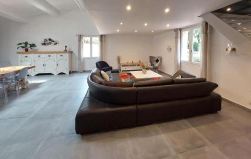 Four-Bedroom Holiday Home