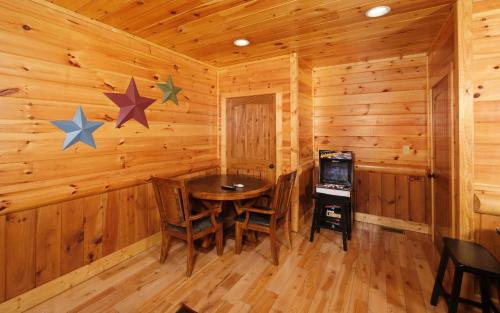 Smoky Mountain Splash