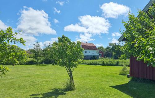 A szálláshely kívülről, 1 Bedroom Amazing Home In Ellös (1 Bedroom Amazing Home In Ellos) in Gullholmen