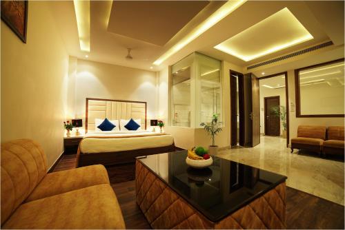 TreeHouse London Street Amritsar