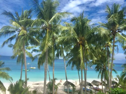 BaraCoco Bungalows - Pulau Liukanglu