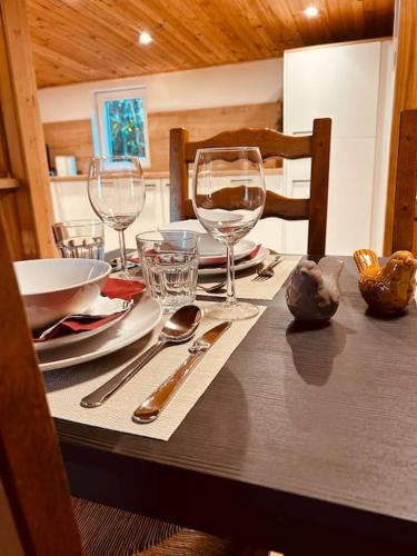 Iekārtas, Chalet des faisans in Heer Sur Meuse
