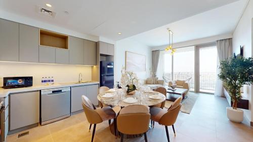 Primestay - Magnificent 2BR in Creek Gate 2 - Creek Harbour - main image