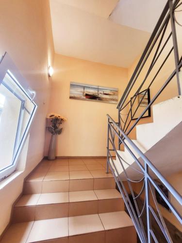 Kazlarov Guest House - image 7