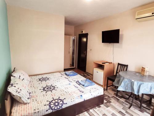 Kazlarov Guest House - image 5