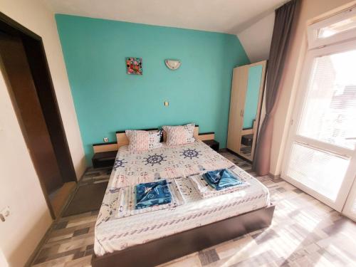 Kazlarov Guest House - main image
