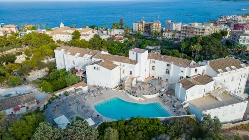 Grand Hotel Villa Politi - image 11