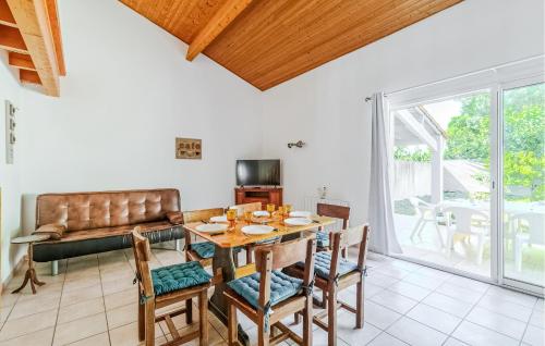 Three-Bedroom Holiday Home