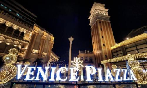 BGC luxury apartment with own PA, Manila