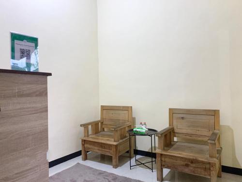 Offspring Ijen Hostel Banyuwangi - 로비