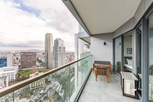 Elegant 1BD Terrace Gem PoolParking! #344 - image 10