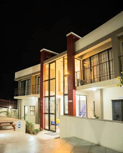 . Thabeng Hotel & Restaurant